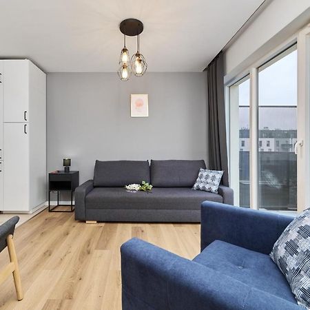 Jagodno Wroclaw Kajdasza Studio Z Bezplatnym Garazem By Noclegi Renters Dış mekan fotoğraf